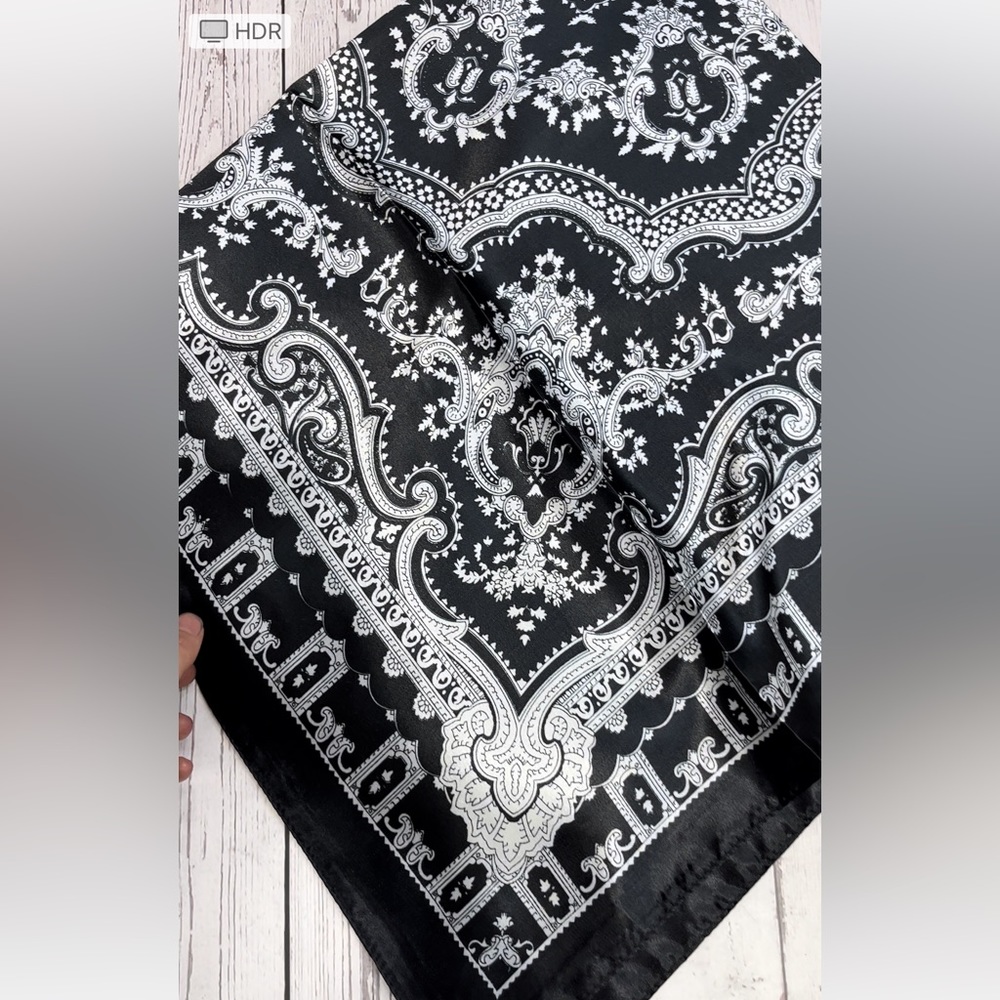 BRAND NEW 100% Black & White silky satin full square scarf.